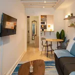 Near The Louvre, Amazing Location On The Most Prestigious Street