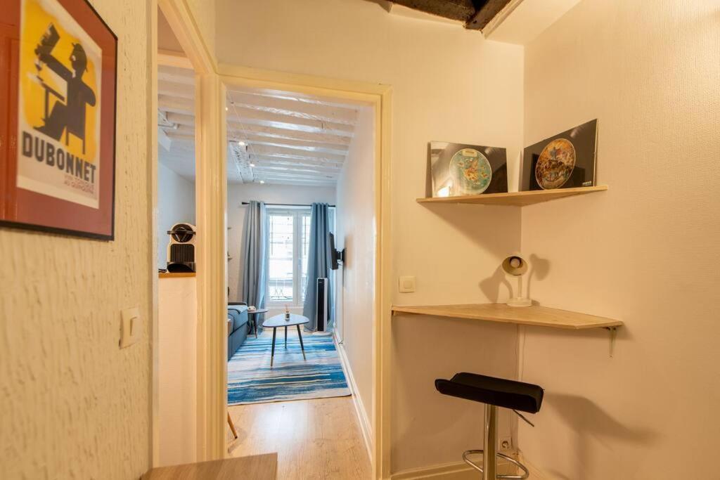 Near The Louvre, Amazing Location On The Most Prestigious Street
